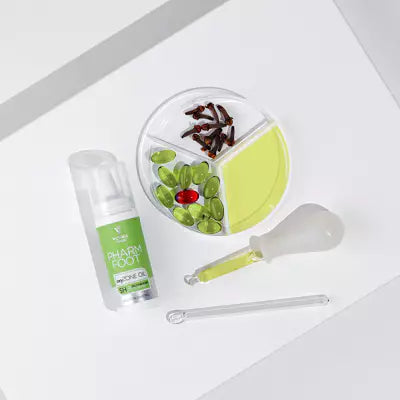 Pharm Foot- oxyZONE OIL 15ml www.design4nails.co.uk